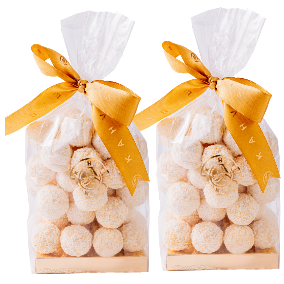 White Chocolate with Coconut flakes Truffle