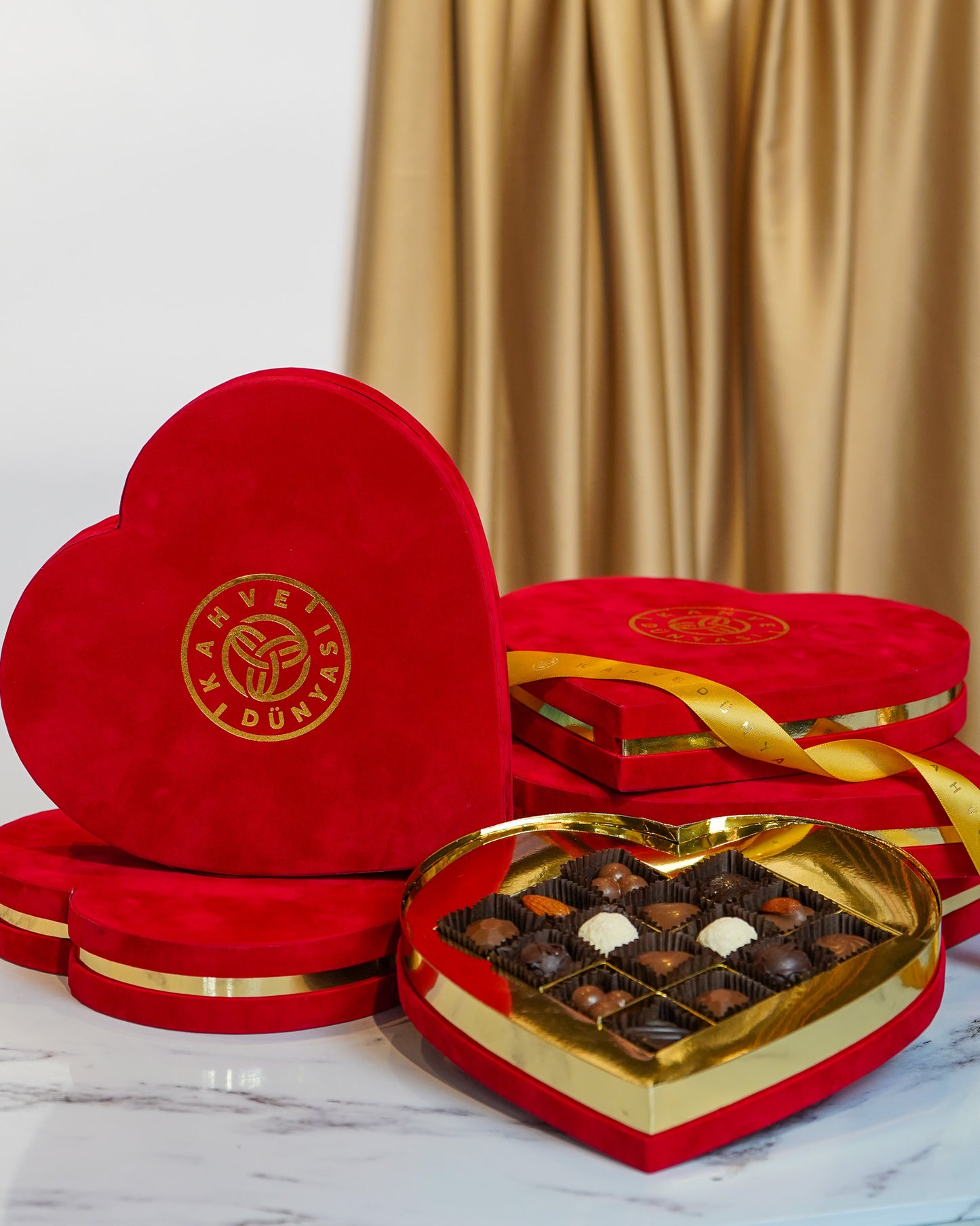 Velvet Luxury box (Medium)