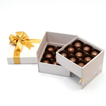 Special Milk Chocolate with Pistachio